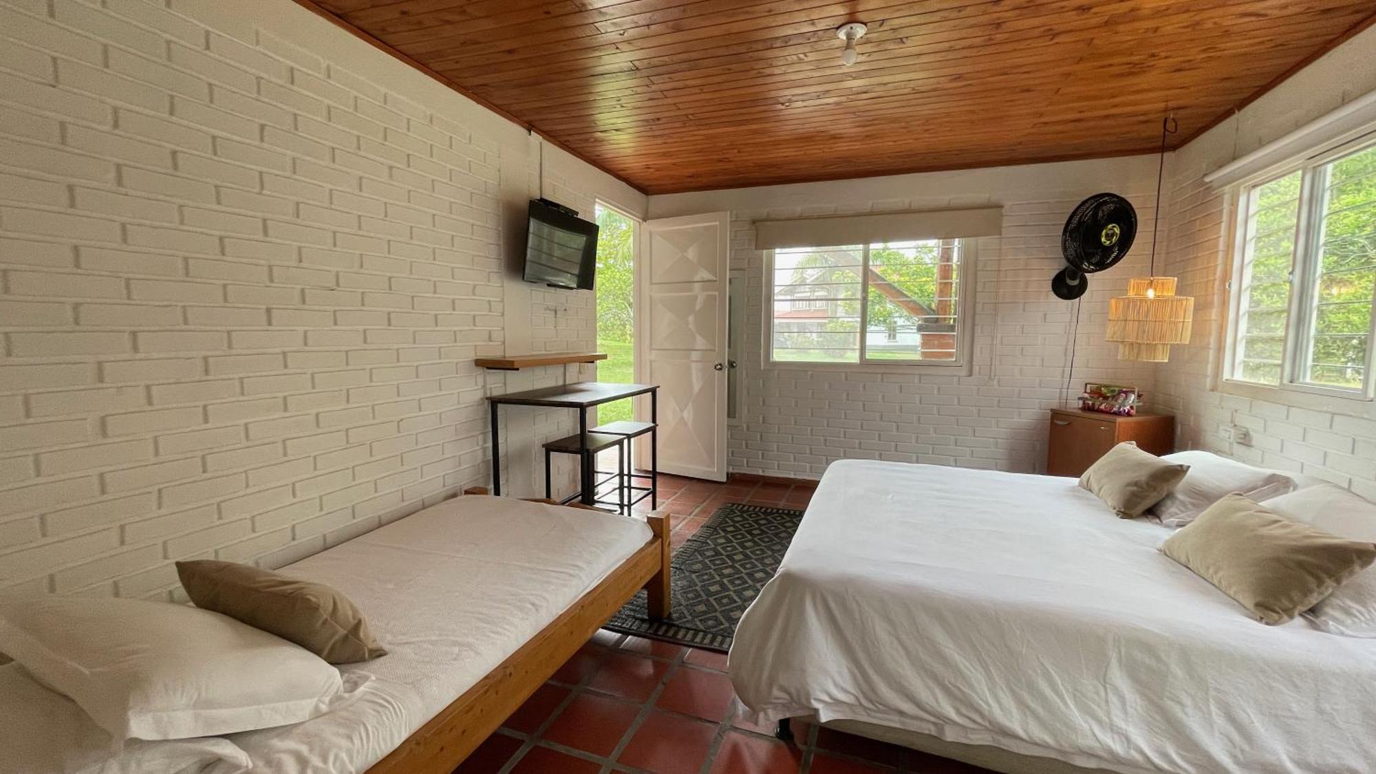 Finca Hotel Santana Монтенегро Экстерьер фото
