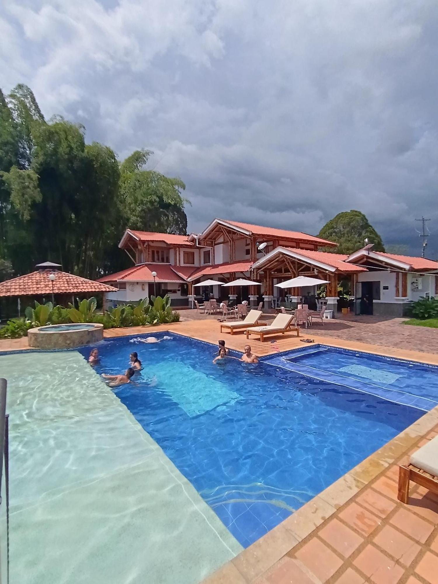 Finca Hotel Santana Монтенегро Экстерьер фото